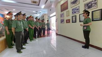 Đồng Tháp: Hoạt động xã hội tình nguyện tại đất mũi Cà Mau