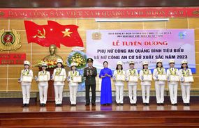 Quảng Bình: Tuyên dương phụ nữ Công an tiêu biểu và nữ Công an cơ sở xuất sắc năm 2023