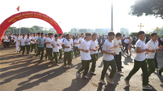 Công an Gia Lai tham gia lễ phát động “Ngày chạy Olympic vì sức khoẻ Nhân dân”