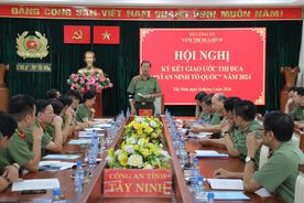 Cụm thi đua số 10 - Bộ Công an tổ chức Hội nghị ký kết giao ước thi đua