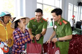 Ra quân Chiến dịch thanh niên tình nguyện hè gắn với các hoạt động tình nguyện hướng về biển đảo