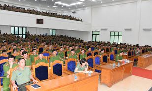 Công an Thanh Hóa khai giảng Lớp tập huấn nghiệp vụ công tác cảnh sát khu vực năm 2024