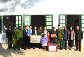 Những ngôi nhà đầy ắp ý nghĩa nhân văn sâu sắc