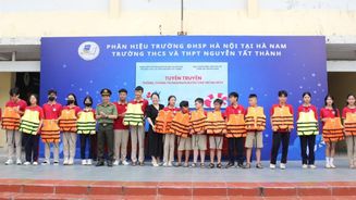 Nâng cao kỹ năng phòng, chống tai nạn đuối nước cho trẻ em năm 2024