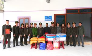Cục An ninh đối ngoại trao nhà tình nghĩa tại Cao Bằng