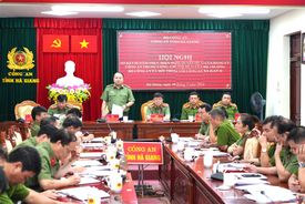 Hà Giang: Sơ kết 02 năm về tiếp tục đẩy mạnh xây dựng lực lượng Công an xã, thị trấn đáp ứng yêu cầu nhiệm vụ trong tình hình mới