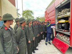 Quảng Ngãi: Huấn luyện kỹ năng, nghiệp vụ chữa cháy và cứu nạn, cứu hộ cơ bản lần đầu cho chiến sĩ nghĩa vụ