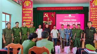 Quảng Nam: Vận động người dân giao nộp vũ khí, vật liệu nổ, công cụ hỗ trợ và pháo