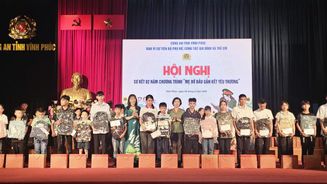 Vĩnh Phúc: Sơ kết 02 năm chương trình “Mẹ đỡ đầu - Gắn kết yêu thương”