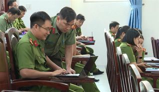 Công an tỉnh Bình Thuận khai giảng lớp tập huấn công nghệ thông tin năm 2024