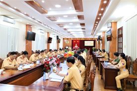 Hậu Giang: Triển khai các quy định về đăng ký xe lần đầu bằng dịch vụ công trực tuyến toàn trình