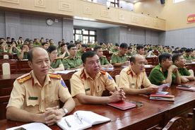 Bình Phước: Hơn 700 cán bộ chủ chốt tham dự sinh hoạt chính trị chuyên đề quý III