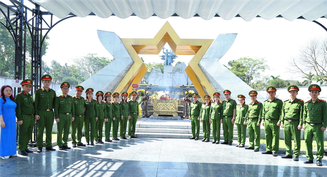 Văn phòng Cơ quan Cảnh sát điều tra Bộ Công an với hành trình về nguồn, đền ơn đáp nghĩa