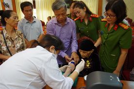 Công an Hải Dương đẩy mạnh thực hiện Đề án 06 với phương châm “chỉ bàn làm, không bàn lùi”