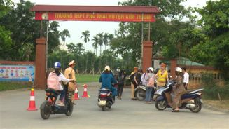 Công an tỉnh Hải Dương tăng cường các biện pháp bảo đảm an toàn giao thông cho lứa tuổi học sinh