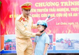 Lai Châu: Trải nghiệm kỹ năng sống cho con em cán bộ, chiến sĩ Công an và đoàn viên, thanh niên