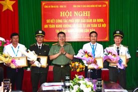 Phối hợp bảo đảm an ninh, an toàn tuyệt đối hơn 1,8 triệu lượt khách bay qua Cảng hàng không Côn Đảo