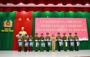 Phó Chủ tịch Quốc hội Nguyễn Thị Thanh đến thăm Công an tỉnh Ninh Thuận