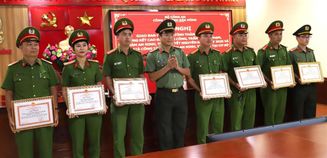 Nhiều tập thể, cá nhân thuộc Công an Đắk Nông được khen thưởng trong đợt cao điểm