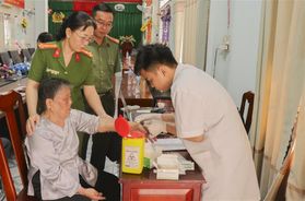 Thu nhận mẫu ADN cho thân nhân liệt sĩ: Hành trình nhân văn – ý nghĩa cao cả!