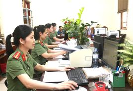 Đẩy mạnh việc học tập và làm theo tư tưởng, đạo đức, phong cách Hồ Chí Minh