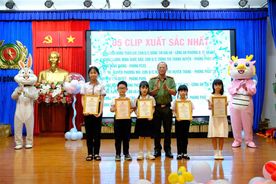 Công an tỉnh Lâm Đồng trao giải cuộc thi “Con yêu bố mẹ - Người chiến sĩ Công an nhân dân”