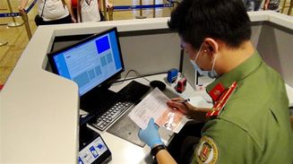 Tình hình xuất nhập cảnh tháng 03/2022