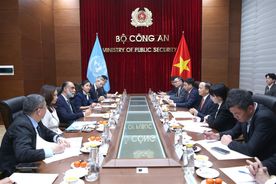 Thứ trưởng Đặng Hồng Đức tiếp Phó Tổng Thư ký Liên hợp quốc