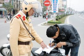 Quy định về các biểu mẫu sử dụng để xử phạt vi phạm hành chính thuộc thẩm quyền của Công an nhân dân