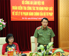 Bộ Công an làm việc với Bộ Tư pháp về công tác thi hành pháp luật trong xử lý vi phạm hành chính