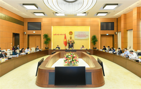 Ủy ban Pháp luật của Quốc hội tổ chức phiên giải trình về việc thực hiện yêu cầu của Luật Cư trú