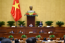 Quốc hội thảo luận về dự thảo Nghị quyết Thí điểm cấp quyền lựa chọn sử dụng biển số ô tô thông qua đấu giá