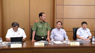 Đa số đại biểu Quốc hội nhất trí với sự cần thiết sửa đổi, bổ sung một số điều của Luật Công an nhân dân