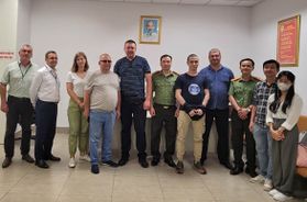 Bộ Công an Việt Nam bàn giao đối tượng bị yêu cầu dẫn độ cho cơ quan có thẩm quyền của Liên bang Nga