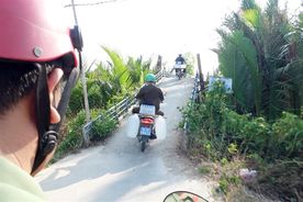 Long An: Công an huyện Cần Giuộc đưa nước sạch đến với người dân có hoàn cảnh khó khăn