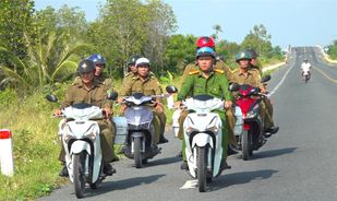 Góp phần cùng lực lượng Công an bảo đảm tốt an ninh, trật tự tại địa bàn cơ sở
