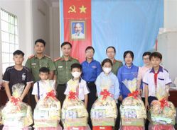 Tuổi trẻ Công an tỉnh Sóc Trăng xung kích - sáng tạo - tình nguyện