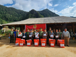 Cục Công nghệ thông tin hỗ trợ Nhân dân khắc phục hậu quả bão lũ tại huyện Nguyên Bình, tỉnh Cao Bằng
