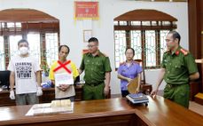 Lai Châu: Bắt quả tang đối tượng mua bán 08 bánh ma túy