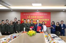 Bàn giao nhiệm vụ bảo đảm an toàn thông tin mạng từ Bộ Thông tin và Truyền thông về Bộ Công an