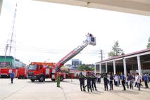 Soc Trang police launch firefighting and rescue training program for high school students