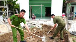 Bình Định: Công an xã xây nhà hỗ trợ hộ nghèo