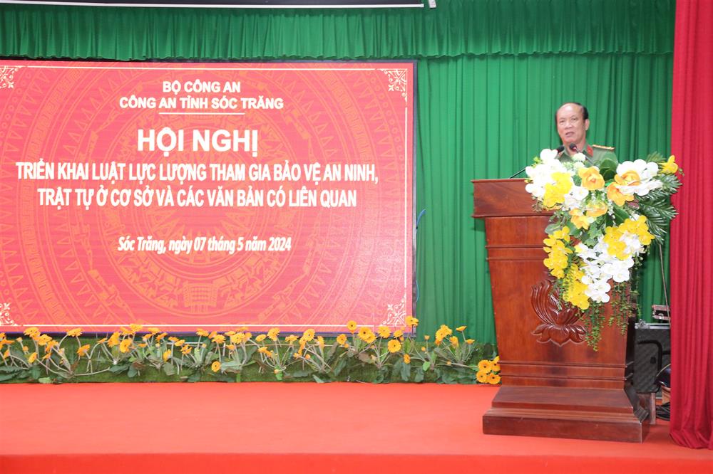 Đại tá Phạm Quốc Việt, Phó Giám đốc Công an tỉnh phát biểu chỉ đạo.
