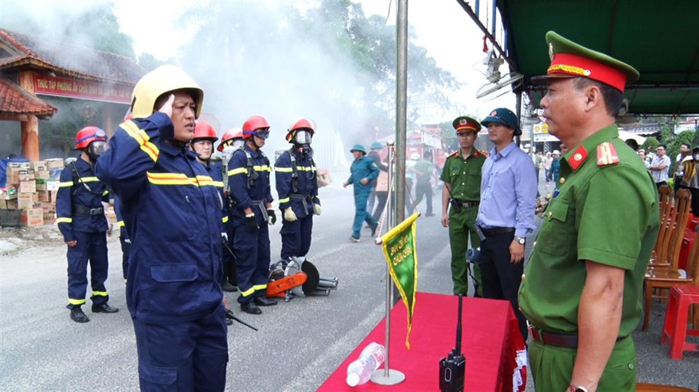 Sửa đổi, bổ sung quy định về tiêu chuẩn, nhiệm vụ, tập huấn, kiểm tra nghiệp vụ thẩm duyệt thiết kế, nghiệm thu về phòng cháy và chữa cháy của lực lượng Cảnh sát phòng cháy, chữa cháy và cứu nạn, cứu hộ.