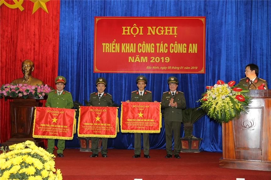 Thứ trưởng Nguyễn Văn Thành dự Hội nghị triển khai công tác năm 2019 tại Công an tỉnh Bắc Ninh