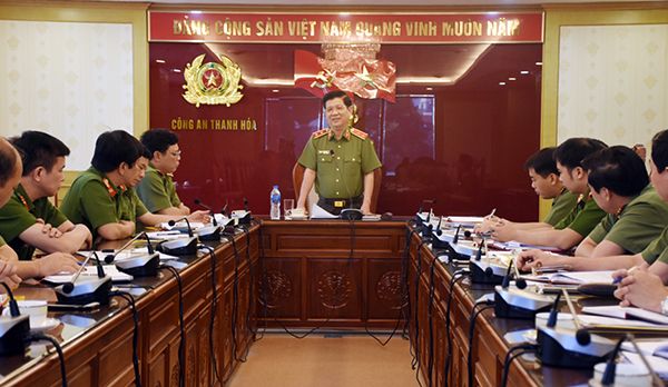 Thứ trưởng Nguyễn Văn Sơn làm việc tại Công an tỉnh Thanh Hóa