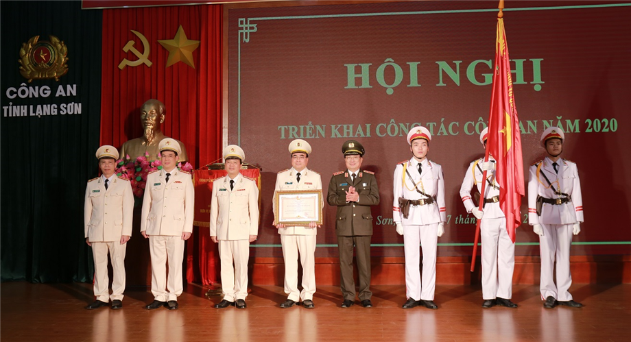 Giữ vững ổn định chính trị, trật tự, an toàn xã hội, phục vụ hiệu quả nhiệm vụ phát triển kinh tế - xã hội của tỉnh Lạng Sơn