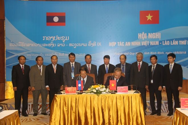 Hội nghị hợp tác an ninh Việt Nam - Lào lần thứ IX