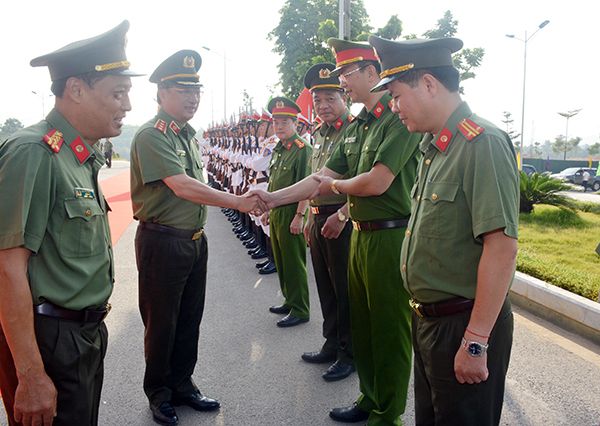 Thứ trưởng Nguyễn Văn Thành kiểm tra công tác tại Công an tỉnh Tuyên Quang