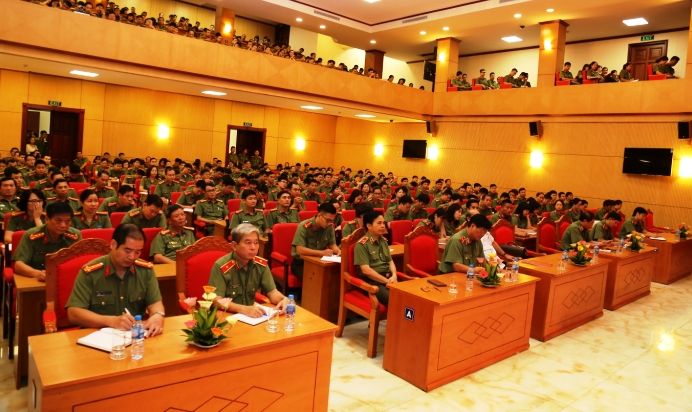Đảng ủy Văn phòng Bộ Công an quán triệt, tuyên truyền và triển khai thực hiện Nghị quyết Trung ương 7